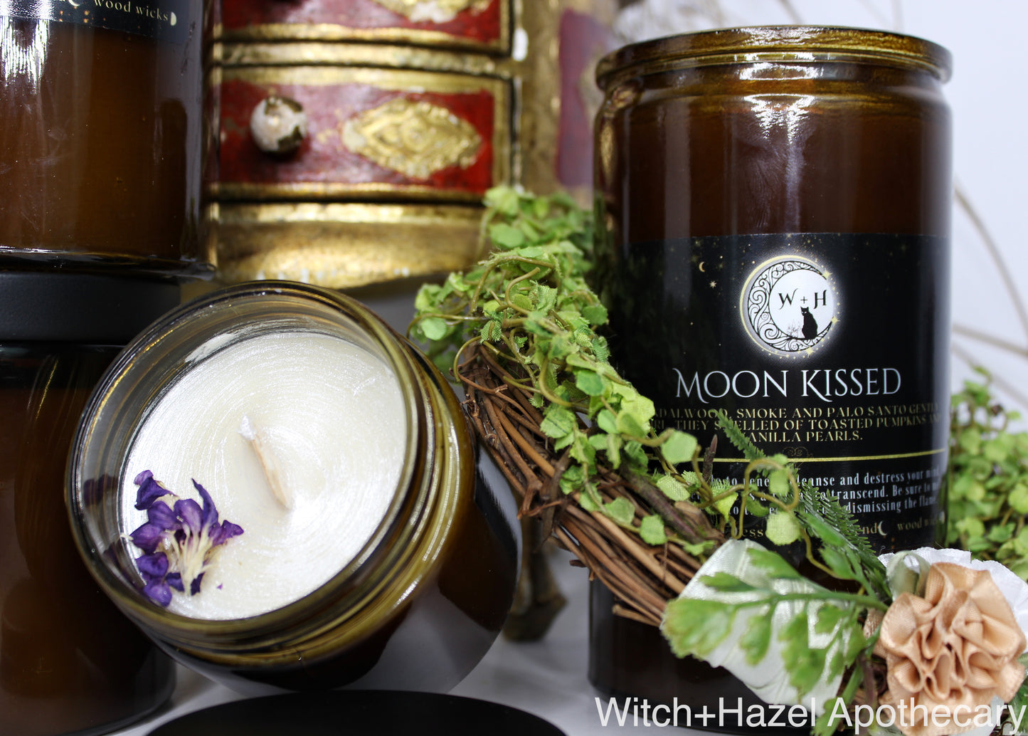 Moon Kissed (Sandalwood, Smoke and Toasted Vanilla Candle). Ethical, Sustainable, Vegan.